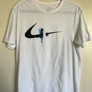 White Nike graphic athletic cut t-shirt